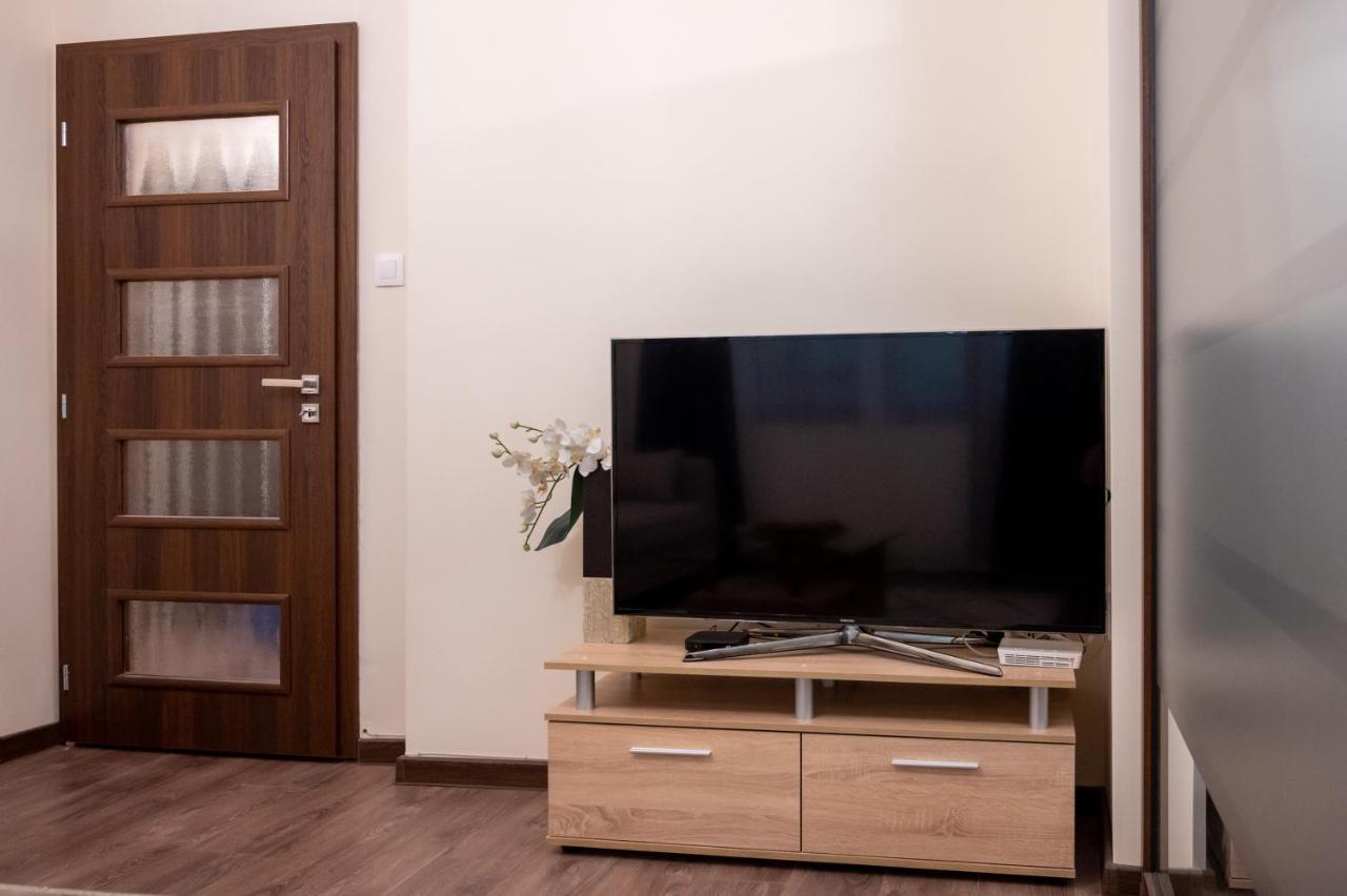 Design 1Bdr Apartment In Top Center - Free Parking Sofia Exterior foto