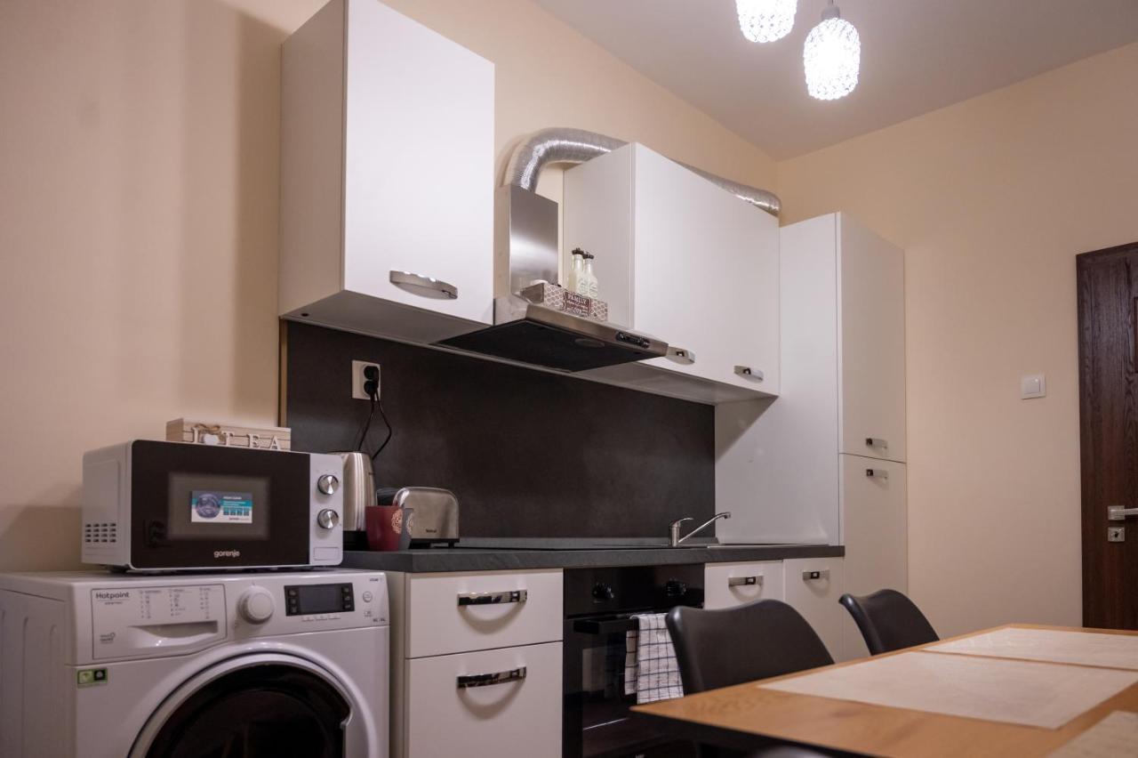 Design 1Bdr Apartment In Top Center - Free Parking Sofia Exterior foto